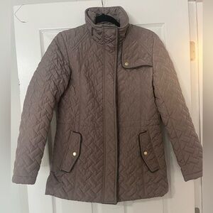 Signature Cole haan medium jacket coat quilted taupe gray pockets brown